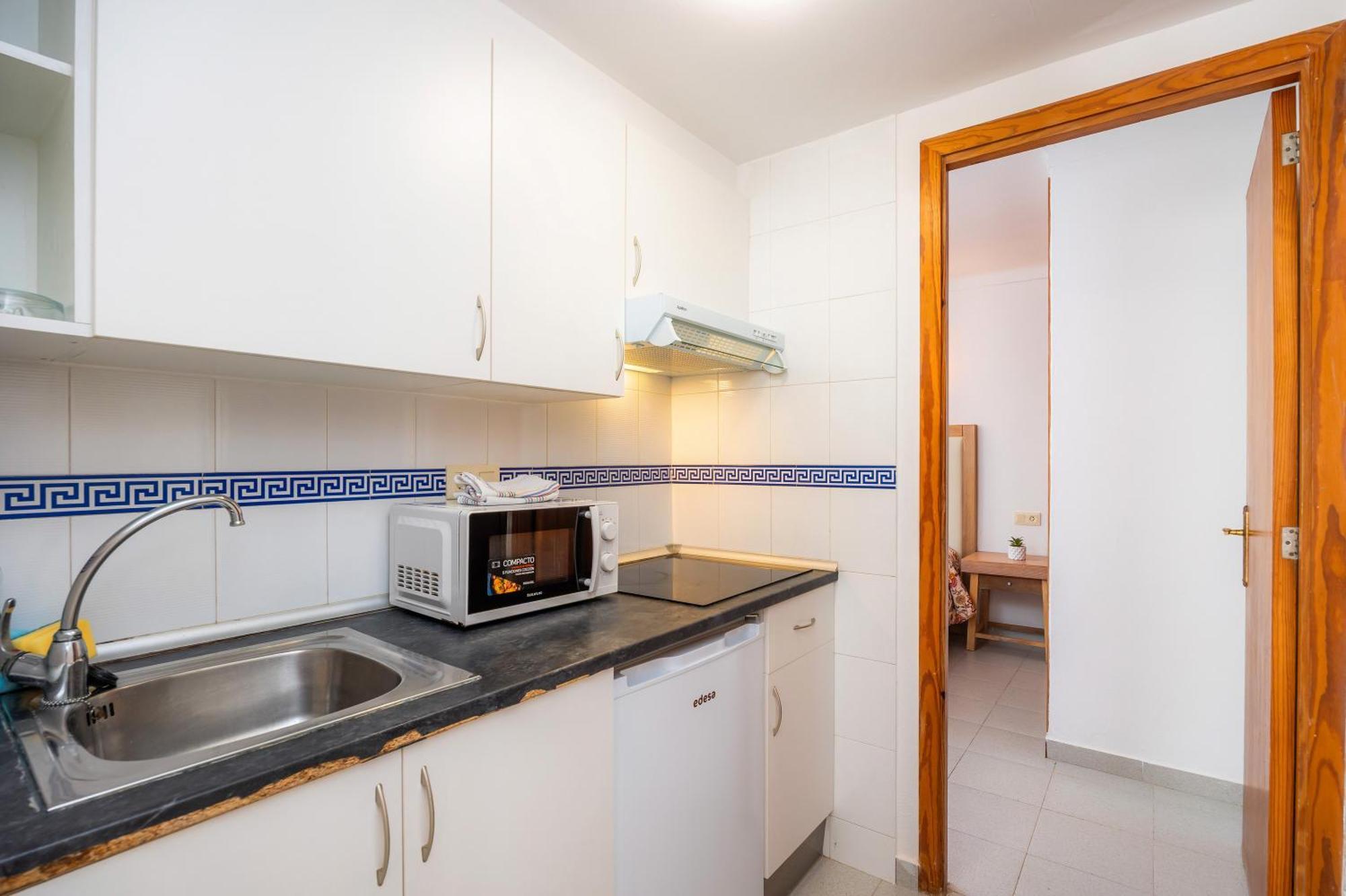 Felipe 2-4 Apartment *
